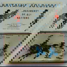Britains Half Box 2138 French Tirailieurs