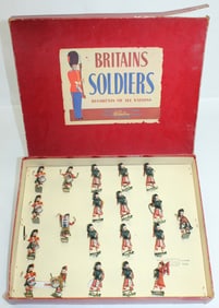 Britains Set 2109 Black Watch Pipe Band