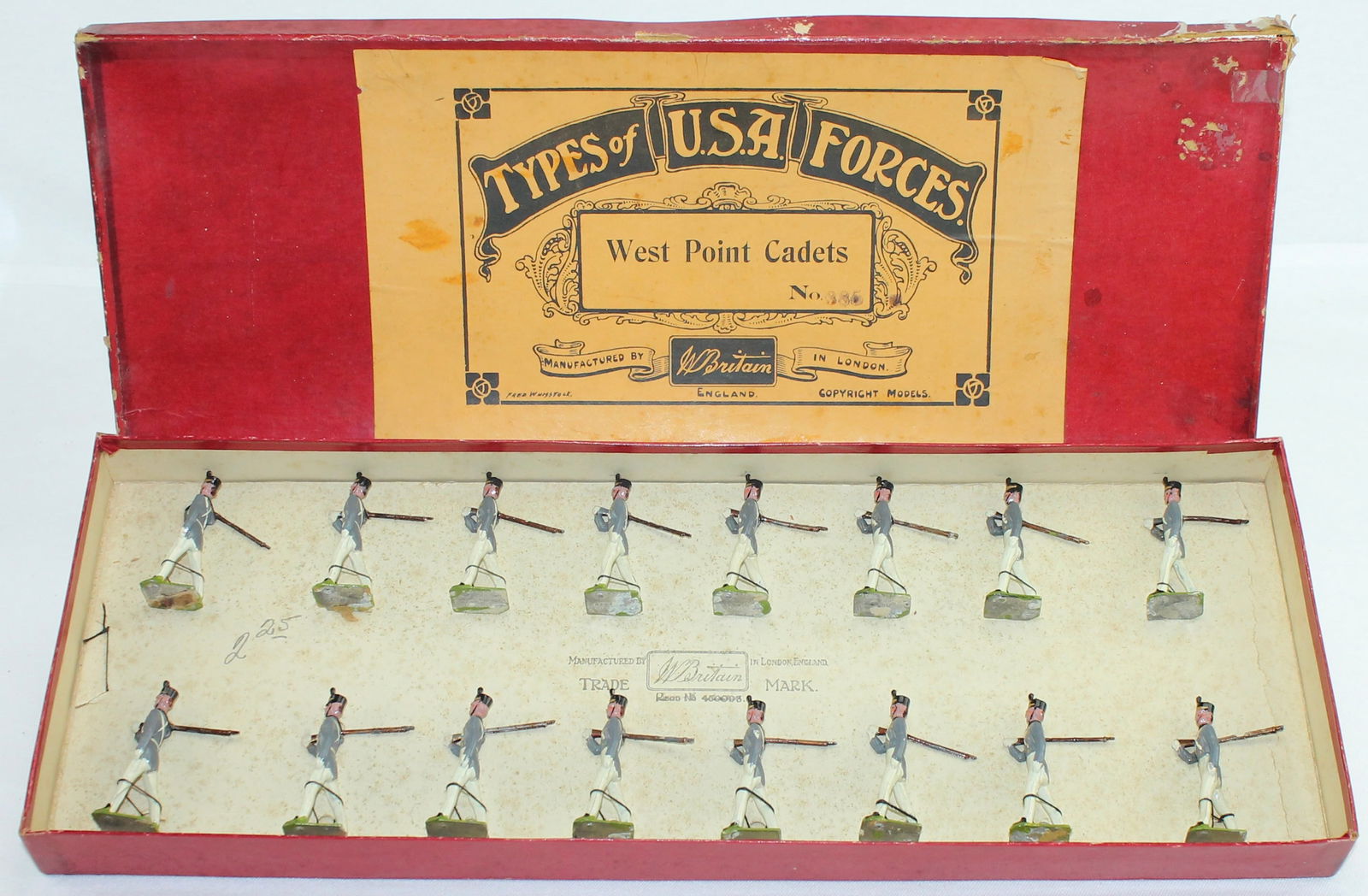 Britains Set 385 West Point Cadets (1 of 4)