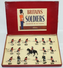 Britains Set 2063 Seaforth Highlanders Charging