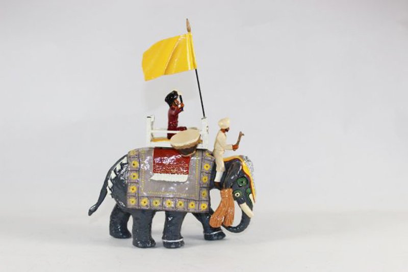 Marlborough D26 Elephant Kettle Drummer,: Marlborough D26 Elephant Kettle Drummer, Jalpur Excellent condition with box, Ear is loose. 5 pieces