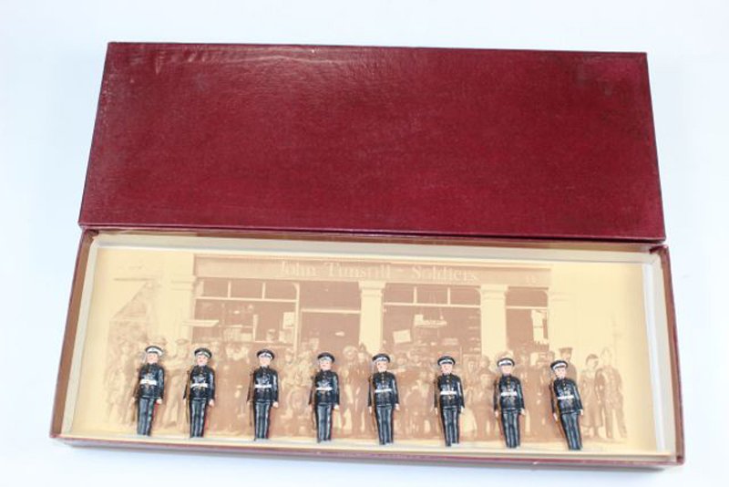 Soldiers’ Soldiers John Tunstill Types of the Cavalry: Soldiers’ Soldiers John Tunstill Types of the Cavalry Set 174 Excellent condition in box. 8 pieces