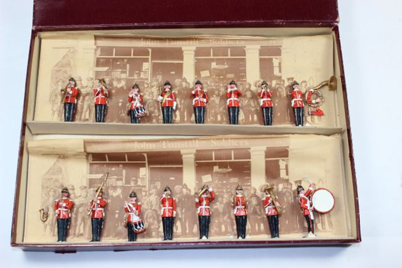 Soldiers’ Soldiers John Tunstill Types of the Line: Soldiers’ Soldiers John Tunstill Types of the Line Infantry Home Service Helmet 1880-1914 Set 314 Bandsmen/parade order/at attention. Excellent condition in box damage to 3 instruments. 16 pieces