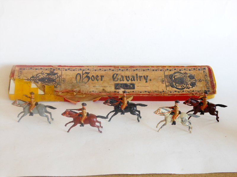 Britains Set # 6 Boer Cavalry: Britains Set # 6 Boer Cavalry Pre War 1908 with Original Box Untied 5 Pieces. Condition Very Good, Box Poor (Replaced Tie Card)