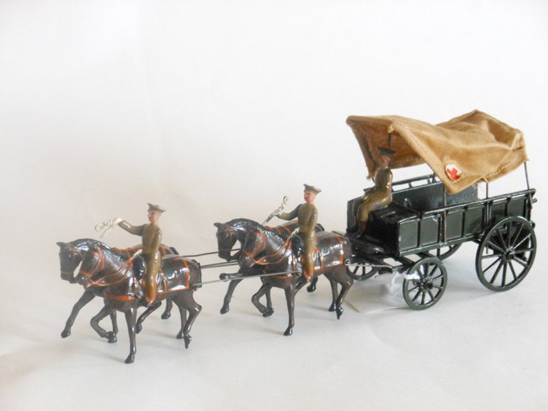 Britains Set # 1450 Royal Army Medical Corps: Britains Set # 1450 Royal Army Medical Corps Wagon Khaki (Missing 1 Seated Man) Pre War. 6 Pieces. Unboxed