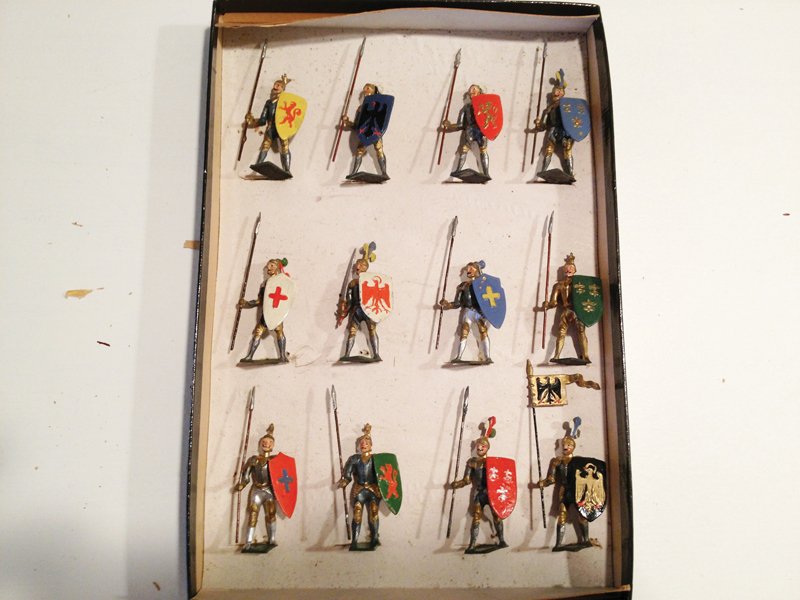 Spenkuch Medival Knights: Spenkuch Medival Knights On original tie card-no box. 12 Pieces Condition Very Good