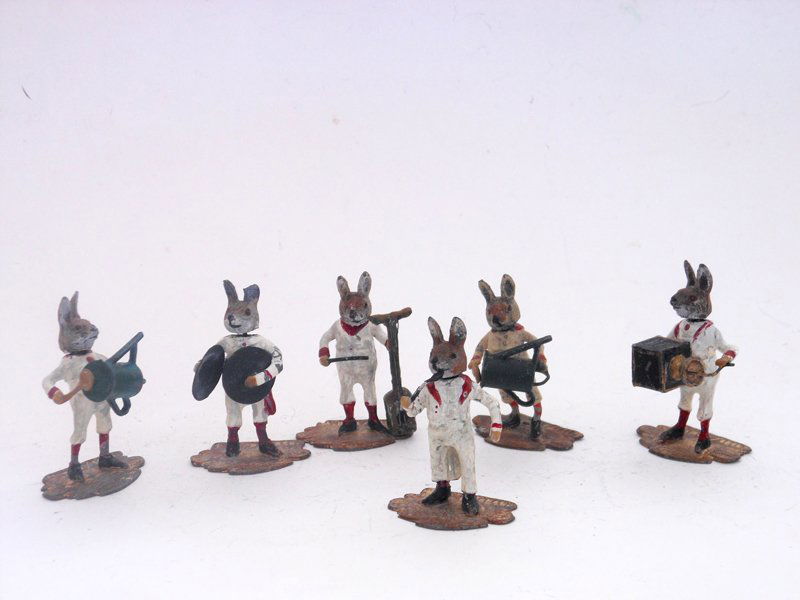 Heyde Scarce Rabbit Band: Heyde Scarce Rabbit Band Nodding Nippes / Souvenir items Pre War 6 Pieces. Condition Very Good
