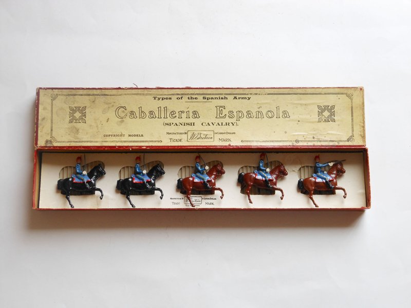 Britains RARE Set # 218 Spanish Cavalry: Britains RARE Set # 218 Spanish Cavalry with Original Box and Retaining Card. Pre War 5 Pieces. Condition Excellent. Box Very Good (Small Marks on Lid, edges Frayed)