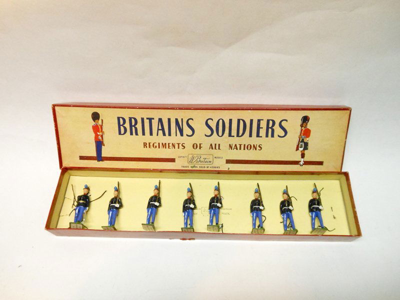 Britains Set # 2051 Uruguay Military School Cadets: Britains Set # 2051 Uruguay Military School Cadets with Original R.O.A.N Box Untied. Post War. 8 Pieces. Condition Very Good, Box Very Good.