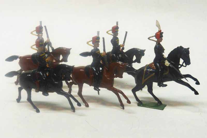 Britains Set #12 Eleventh Hussars.: Britains Set #12 Eleventh Hussars. Pre War unboxed. 5 Pieces. Condition Very Good.