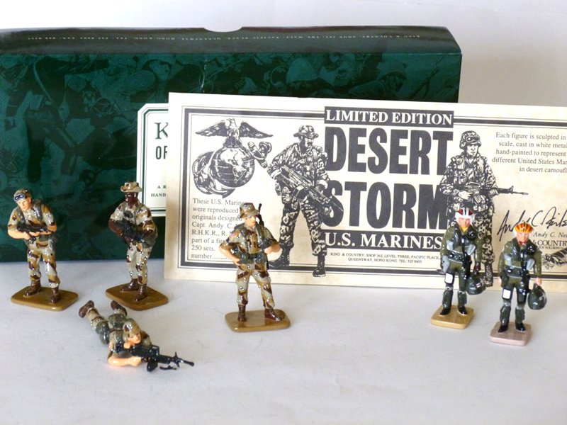 King and Country Desert Storm: King and Country Desert Storm U.S. Marines, Limited Edition, Certificate of Authenticity, a soldier standing with machine gun, soldier with binoculars, soldier with automatic weapon, a soldier shootin