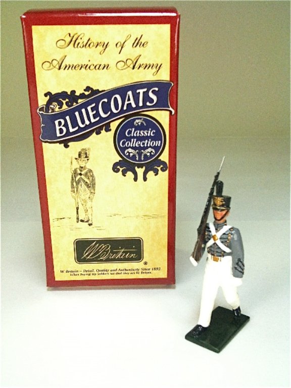 Britains Set # 43121 Cadet, Corps of Cadets: Cadet, Corps of Cadets, West Point, NY Present Day with original box. 1 Piece. Condition Excellent.