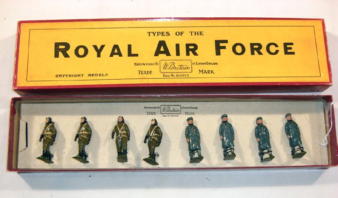 Britains: Set 1894 R.A.F. Pilots and W.A.A.F.: 4 pilots and 4 W.A.A. F, in original “Types box” (M, Box E) [8]. Retied on card, wrong mix of figures. Non matching (should be 6 pilots & 2 W.A.A.F.S.)
