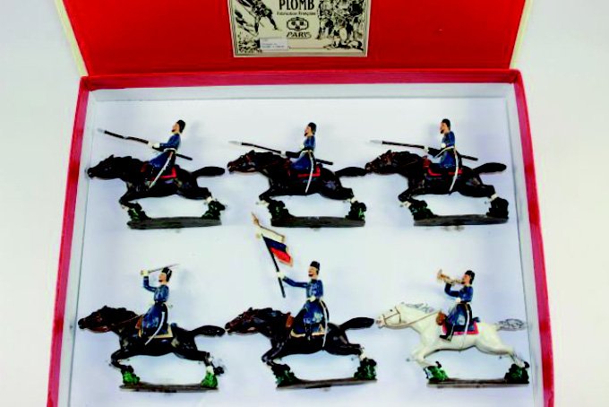 Mignot Russian Cossack: Cavalry Excellent Condition Tied in Box 6 pieces.