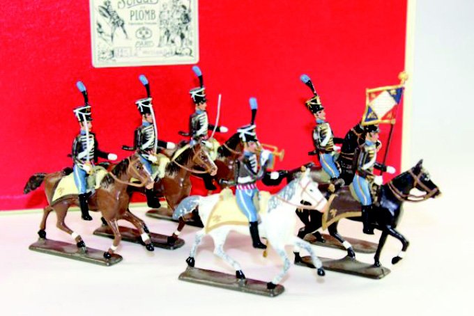 Mignot Napoleonics 2nd Hussars: Cavalry Excellent with Box 6 pieces.