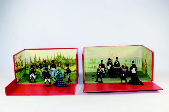 Mignot Napoleonic Artilley: Diorama Sets Excellent with Box 18 pieces.