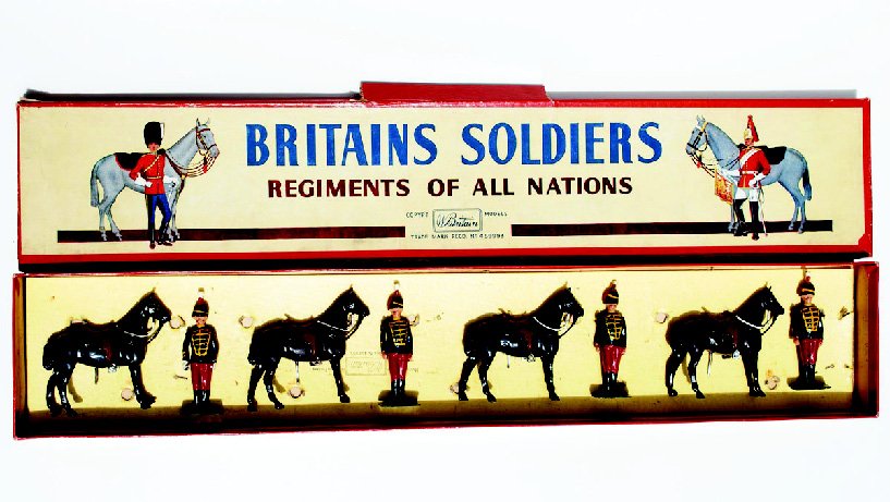 Britains Set #182 11th Hussars Dismounted: With Original Box. Post War. 8 Pieces. Condition Very Good, Box Good (split inside lid).