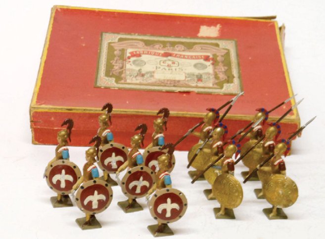 Mignot Ancient Greeks: Ancient Greeks on Foot. Post War. In Early Pre-War Box. Untied. 12 Pieces. Condition Excellent, Box Good.