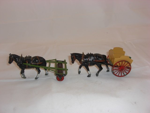 Britains 9F Horse-Drawn Roller & 45F Milk Cart: 2 Pieces. Condition Very Good; Includes no people.