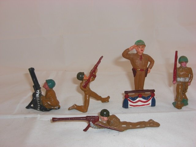 Manoil Soldiers (1 of 1)