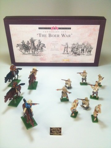 Britains Set #259: The Boer War. With Original Box. 13 Pieces. Condition Excellent.