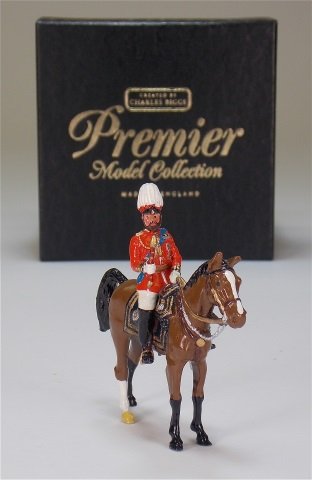 Britains Set #2004: Premier, HRH King George V in Field Marshall Uniform. With Original Box. 1 Piece. Condition Excellent.