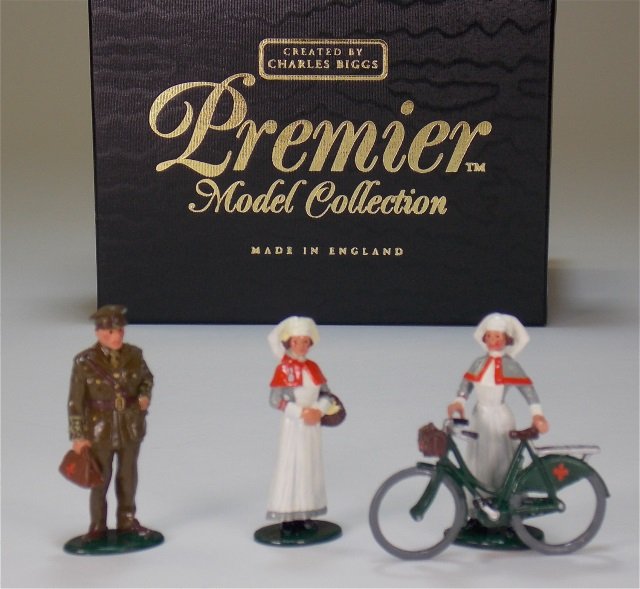 Britains Set #2011: Premier, Queen Alexandra’s Nurses, Doctor and Bicycle. With Original Box. 4 Pieces. Condition Excellent.