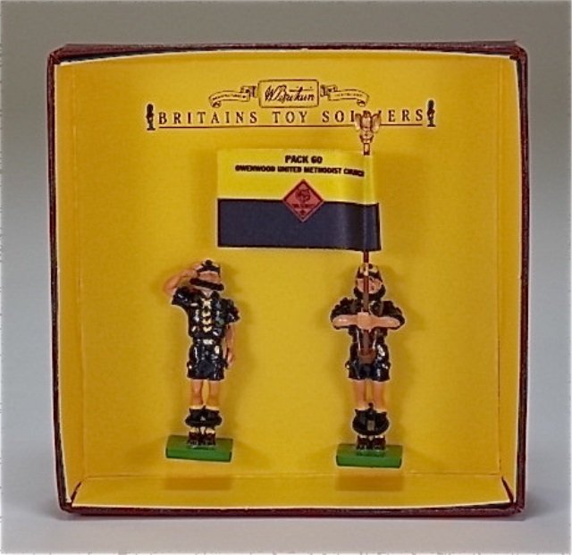 Britains Set #3079: Boy Scouts of America. With Original Box. 2 Pieces. Condition Excellent.
