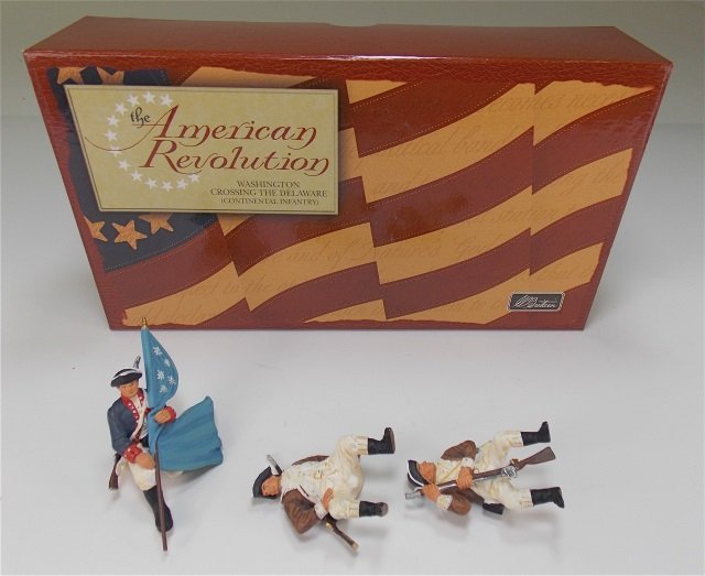Britains Set #17284: American Revolution, Washington Crossing the Delaware (Continental Infantry), With Original Box. 3 Pieces. Condition Excellent.