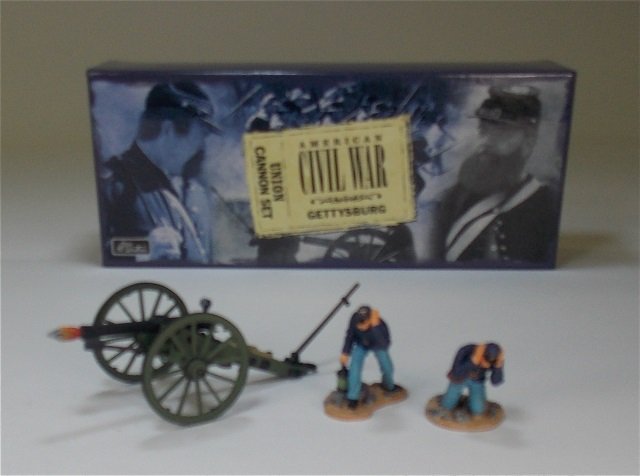 Britains Set #17394: American Civil War, Union Cannon. With Original Box. 3 Pieces. Condition Excellent.
