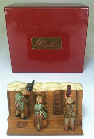 Britains Set #41146: WW1, Trench Set with British Figures. With Original Box. 1 Piece. Condition Excellent.