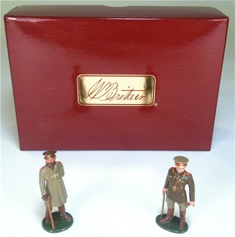 Britains Set #41149: King George V and Earl Kitchener. With Original Box. 2 Pieces. Condition Excellent.