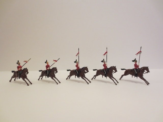 Britains from Set #44 Queens Bays Troopers: Post War. 5 pieces, unboxed, condition very good
