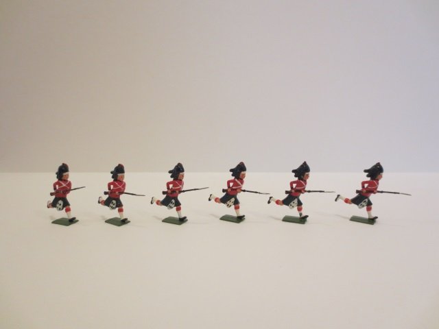 Britains from Set #11 Black Watch Charging: Post War. 6 pieces, unboxed, condition very good