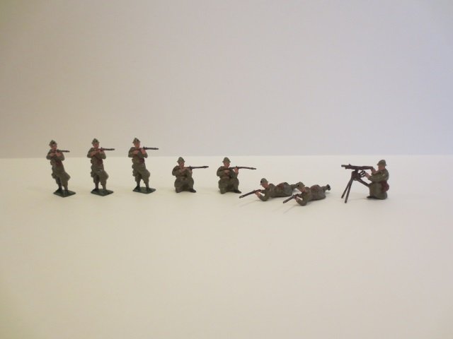 Britains from Set #1383 Belgian Infantry Firing: Post War. 8 pieces, unboxed, condition very good