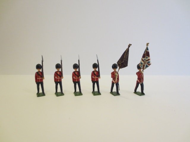 Britains Set #2084 Scots Guards Colour Party: Post War. 6 pieces, unboxed, condition very good