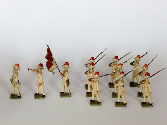 Mignot Monaco Guards: Post War. 12 pieces, unboxed, condition very good