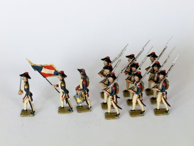 Mignot French Revolution Infantry: Post War. 12 pieces, unboxed, condition very good