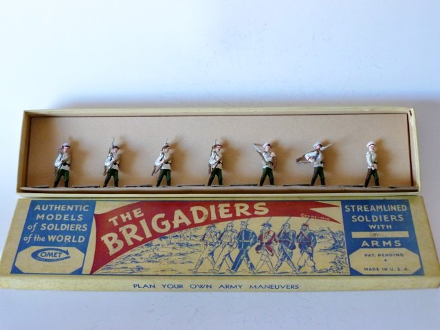 Comet Russian Infantry: Post War. 7 pieces with original box and retaining card, condition very good, box good