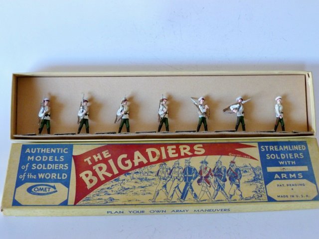 Comet Russian Infantry: Post War. 7 pieces with original box and retaining card, condition very good, box good