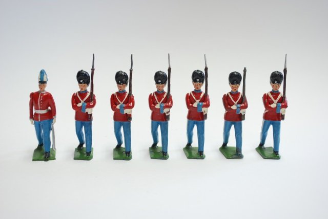 Britains Set #2019 Danish Life Guards: Post War. 7 pieces, unboxed, condition very good