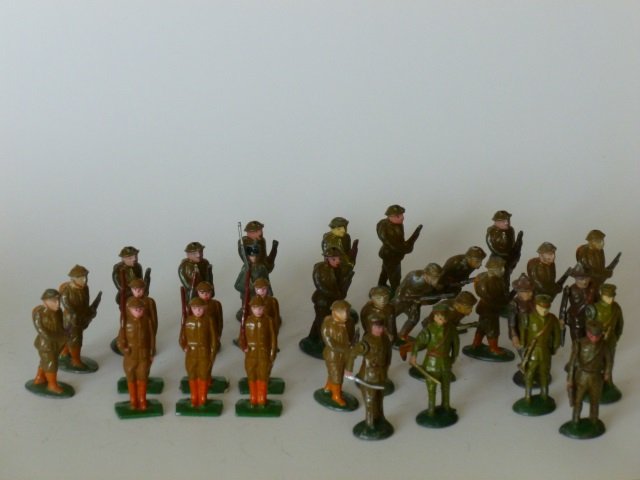 Barclay/ Han Early Series US Troops: Ideal and other makers. Pre-War. 31 pieces, unboxed, condition very good
