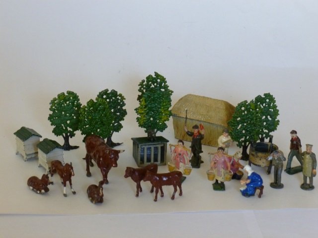 Johillco Farm People and Accessories: Trees, Hen Coop, Haystack, Beehives, Cattle, Milkmaids and Farm Workers. Post War. 28 pieces, unboxed, condition very good