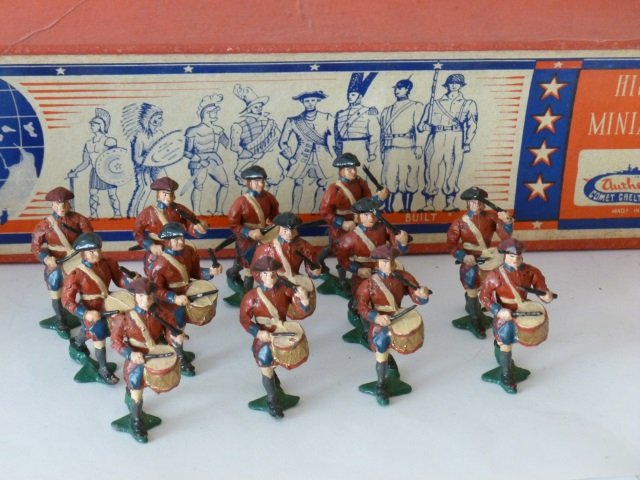 Authenticast Marlburian Drummers: Post War. With original generic box, 13 pieces, condition very good, box good