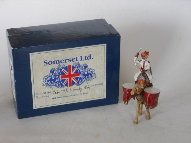 Somerset Set #SI7 Indian Army Bikinir: Mounted Kettle Drummer with original box. Post War. 1 piece, condition excellent, box very good