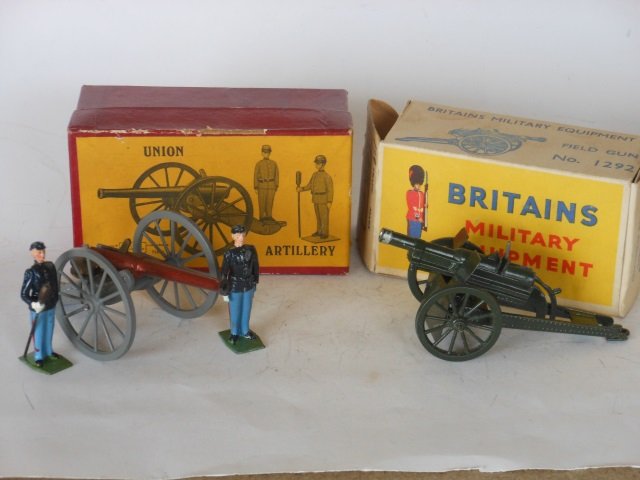 Britains Set #2057 & Set #1292 Union Artillery: Includes Royal Artillery Gun. Post War. With original boxes, 4 pieces, condition excellent, boxes good
