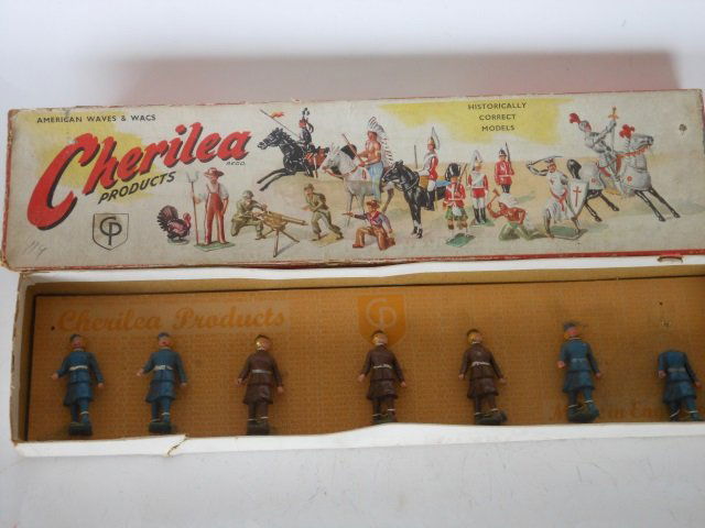 Cherilea WAACS and WAVES: Post War. With Original Box, 7 pieces (one head missing), condition good, box fair
