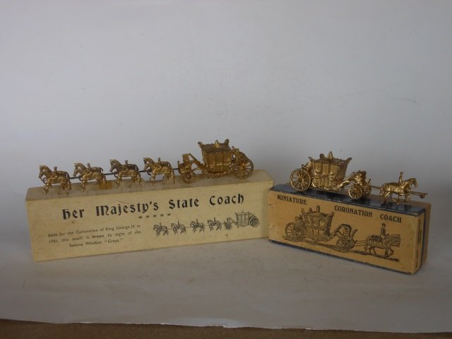 Britains Miniature Coronation Coaches: Gilt, Pre-War and Post War. With original boxes, 2 pieces, excellent condition, excellent boxes