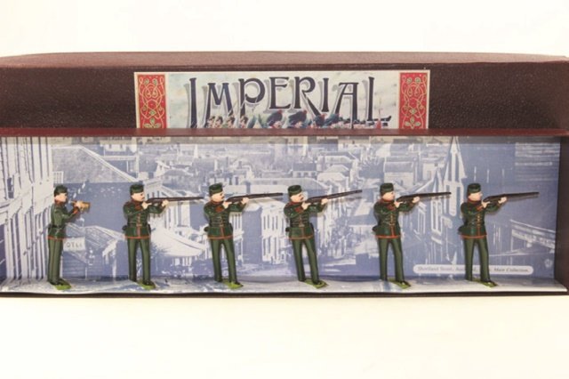 Imperial Aukland Rifles 1871: Standing Firing with Bugler Excellent With Box 6 pieces.
