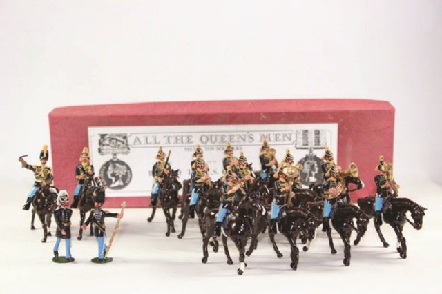 All the Queens Men US Cavalry 1880: Mounted Band Full Dress TB 59x2 TB 60 TB61 TB131 Excellent Condition 16 Pieces.